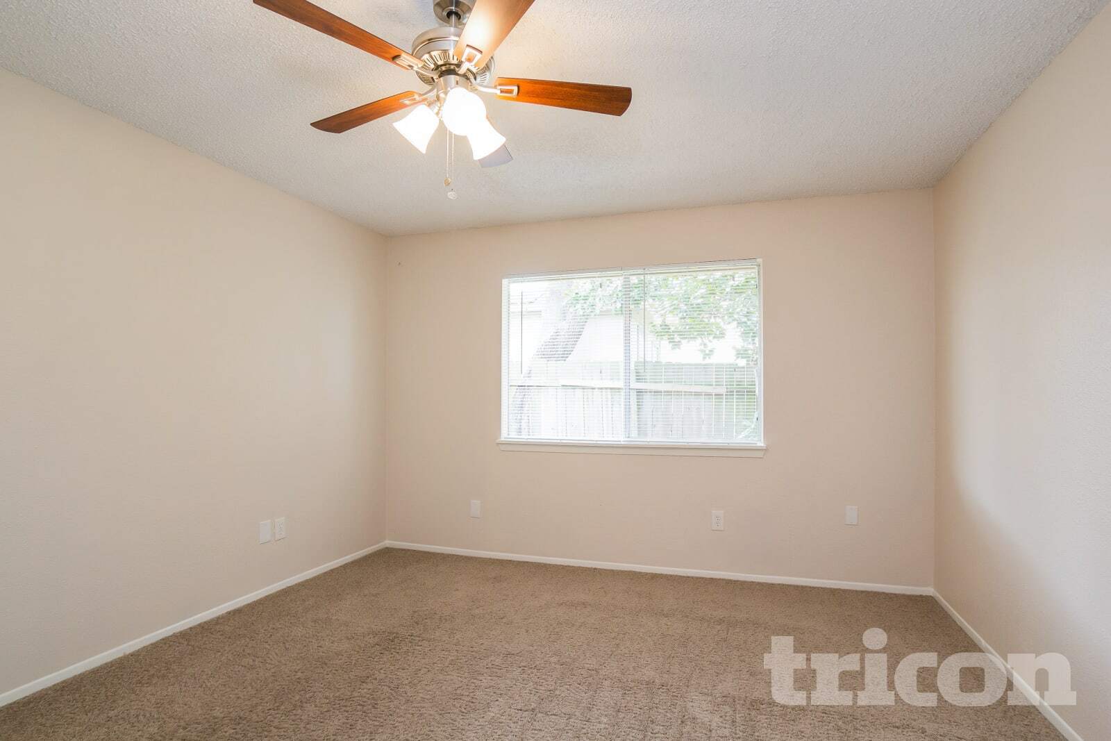 Building Photo - 6329 Porterway Dr