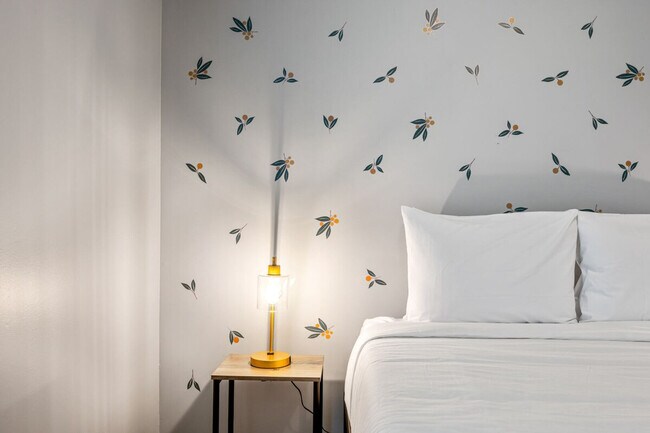 Building Photo - 20 Larkspur Avenue