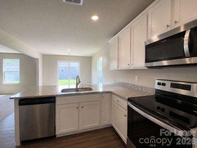 Building Photo - 8100 Derby Wood Ln