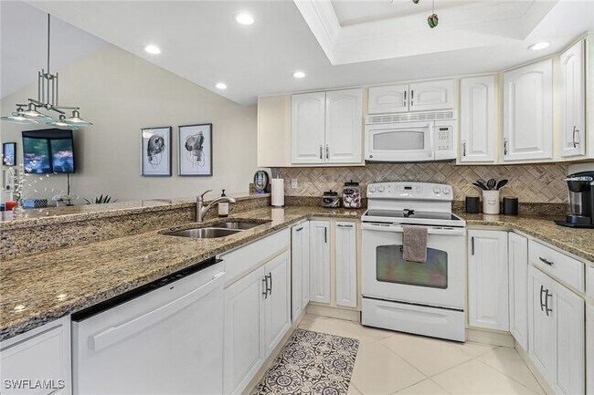 Building Photo - 14501 Aeries Way Dr