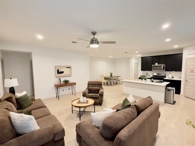 Building Photo - 4251 Big Frk Ct