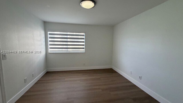 Building Photo - 12400 Vista Isles Dr