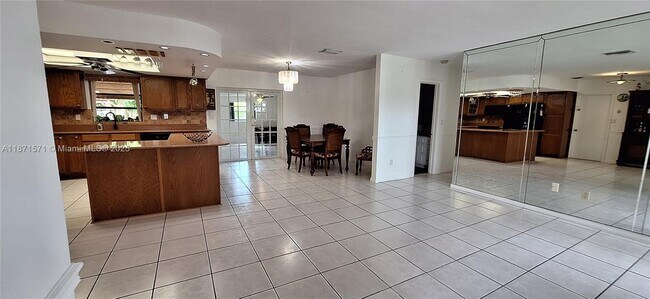 Building Photo - 15403 SW 107th Ct
