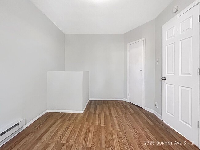 Building Photo - 4br 2ba 1cg ~ Security Deposit Free Altern...