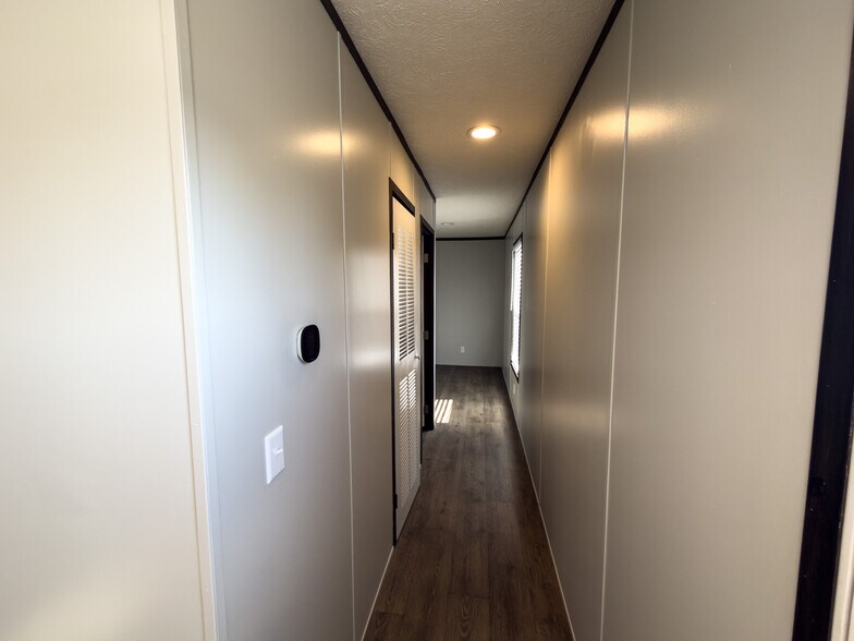 Building Photo - 114 Shady Grove Dr