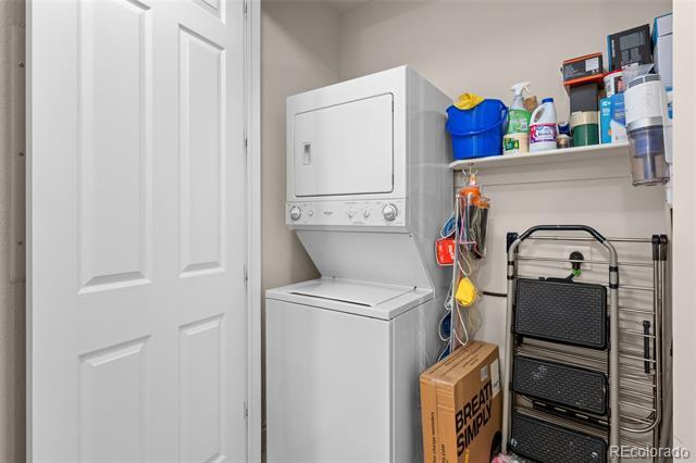 Building Photo - 40 Madison St