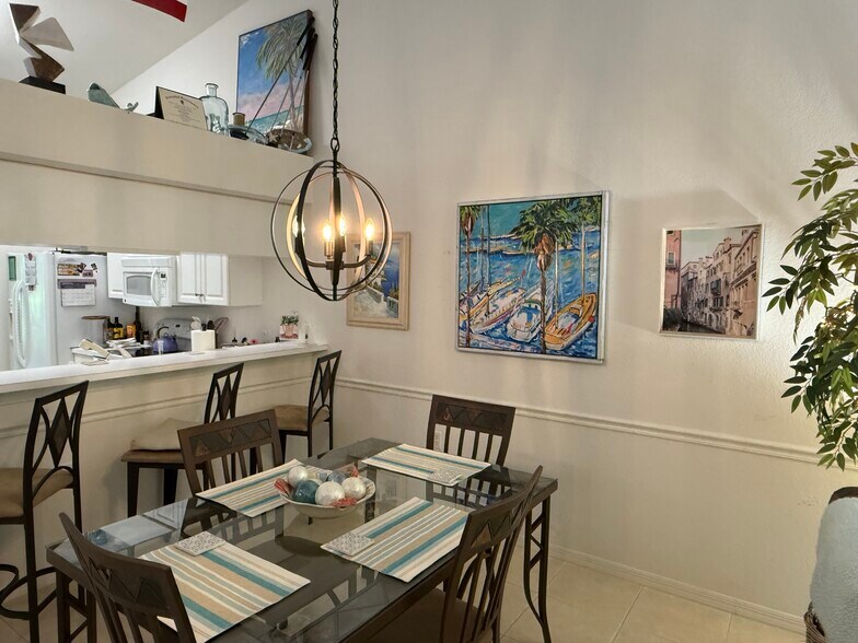 Building Photo - 26670 Rosewood Pointe Dr