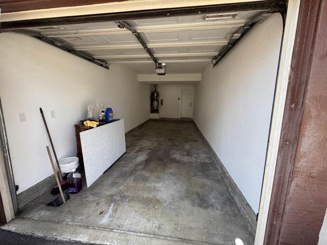 Building Photo - 847 Tamayo Dr