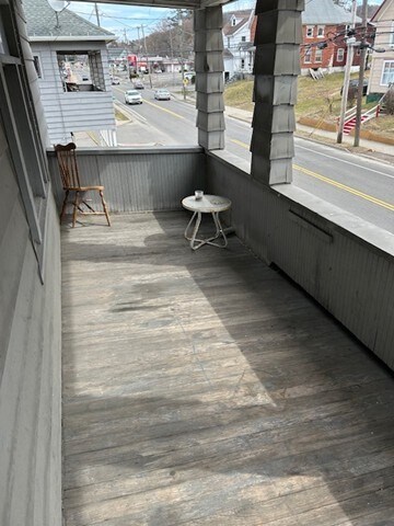 Building Photo - 231 Conklin Ave