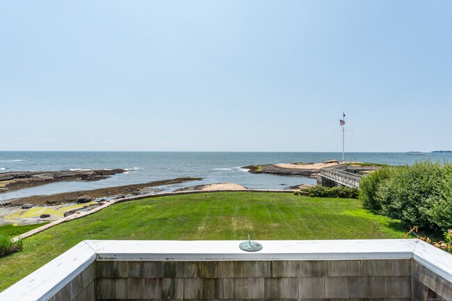 Building Photo - 67 Chimney Corner Cir