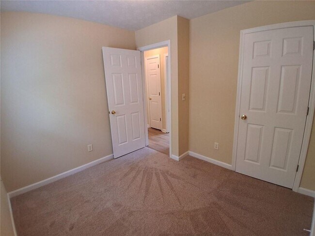 Building Photo - 3617 Oakland Spring Ct