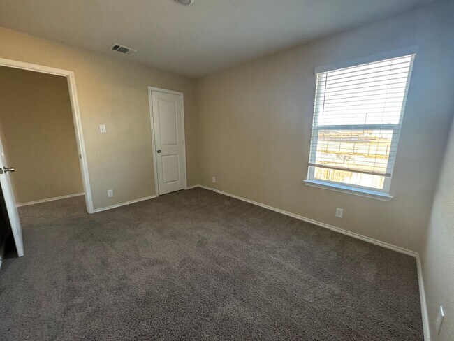 Building Photo - 13507 Hummel Lp