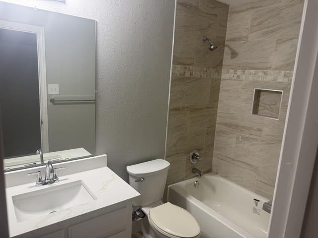 Building Photo - 6753 Cedar Cove Dr