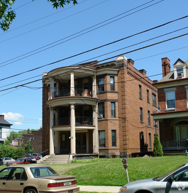 Building Photo - 4901 Friendship Ave