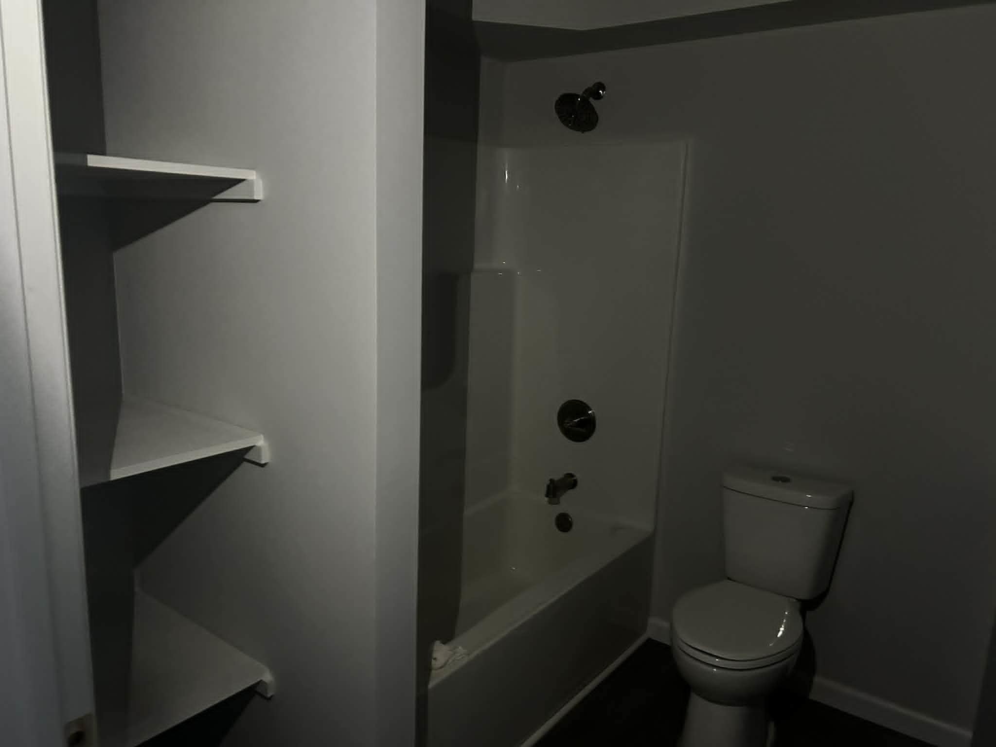 Building Photo - 1006 Pocahontas Ave