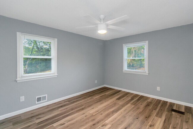 Building Photo - 3969 La Salle Way SW