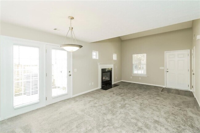Building Photo - 159 Silver Fox Trail