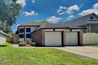 Building Photo - 13215 Noble Crest Dr