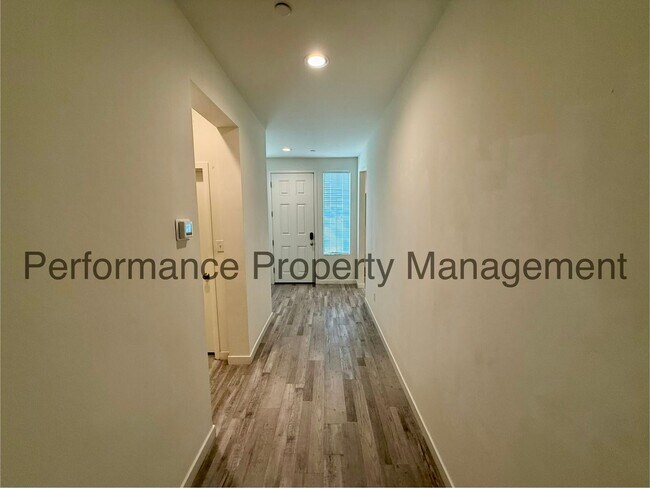 Building Photo - 6500 Rugby Ct