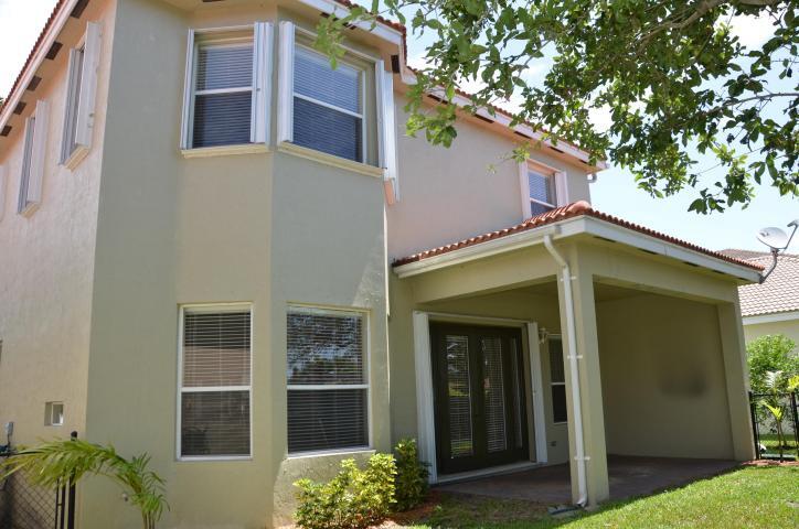 Building Photo - 37 Country Lake Cir