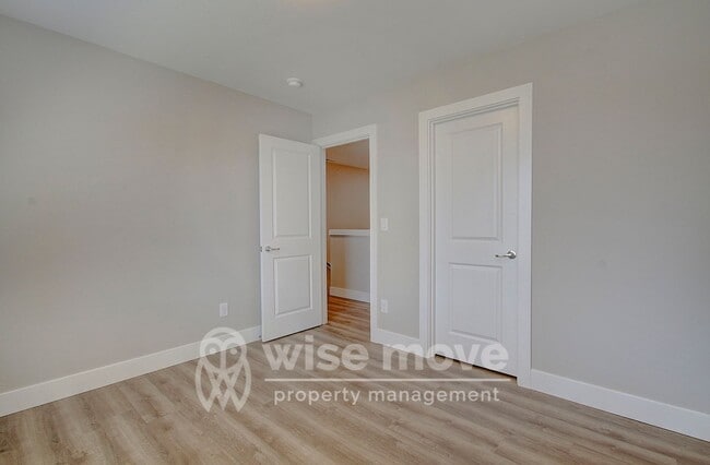 Building Photo - Garrison Square 3 bedroom- Brand New!