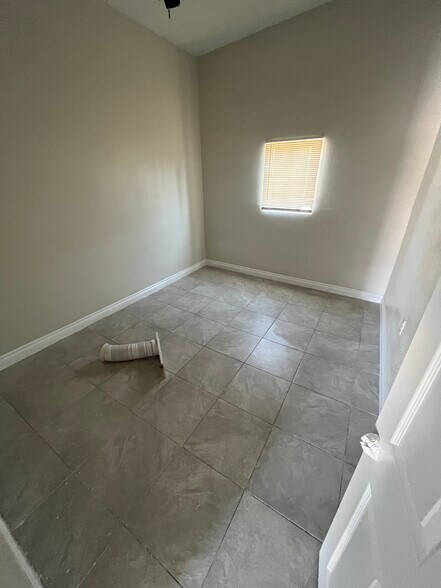 Building Photo - 632 Triest Ct