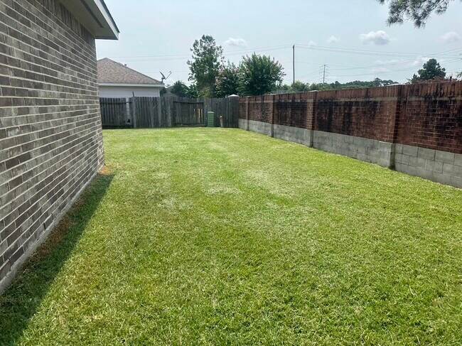 Building Photo - 14902 Arvonshire Ct