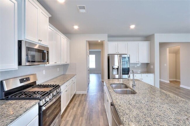 Building Photo - 4314 Woodsley Pl