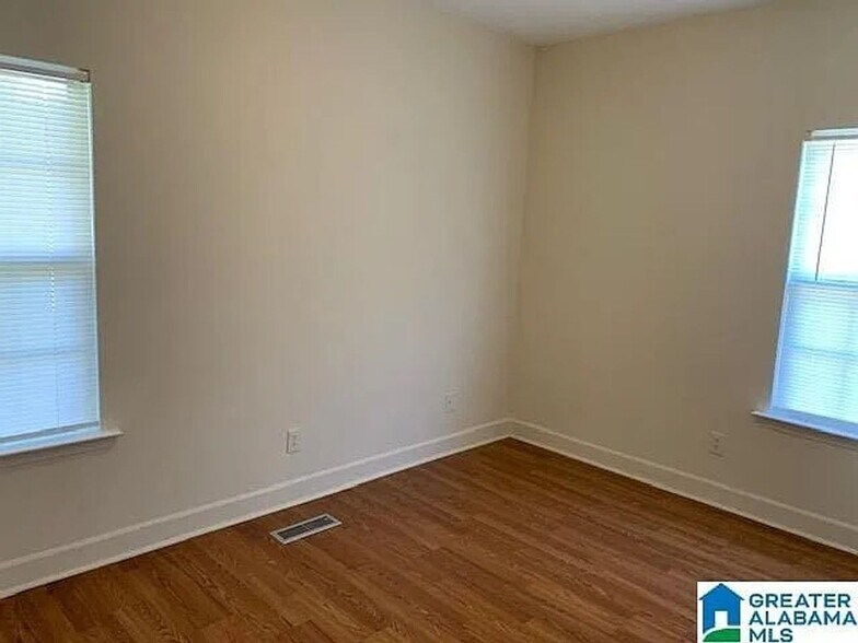 Building Photo - 1501 Princeton Ave SW