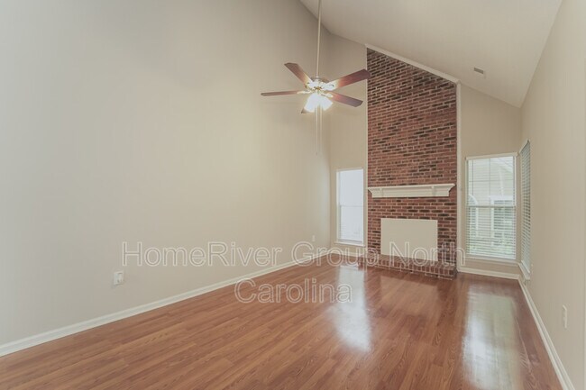 Building Photo - 7340 Maitland Ln
