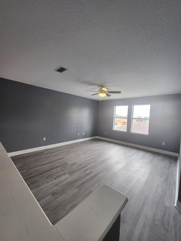 Building Photo - 328 Dundee Dr