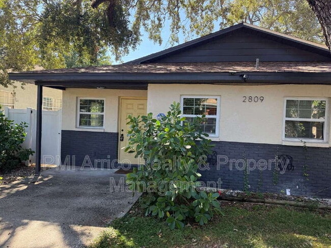 Primary Photo - 2809 Marconi St