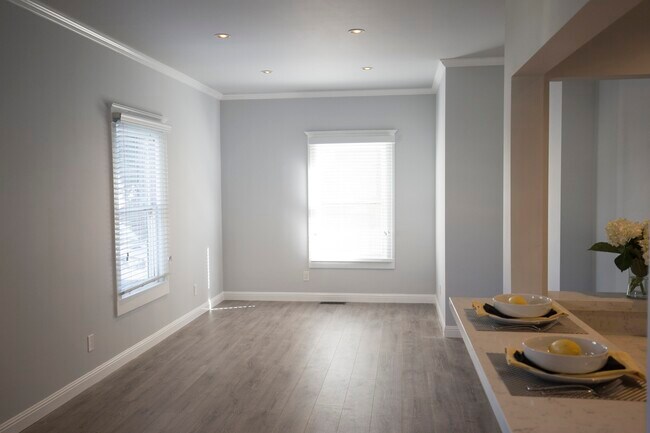 Greatroom - 652 N Marengo Ave