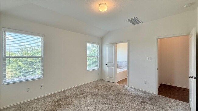 Building Photo - 21601 Quick Fox Dr
