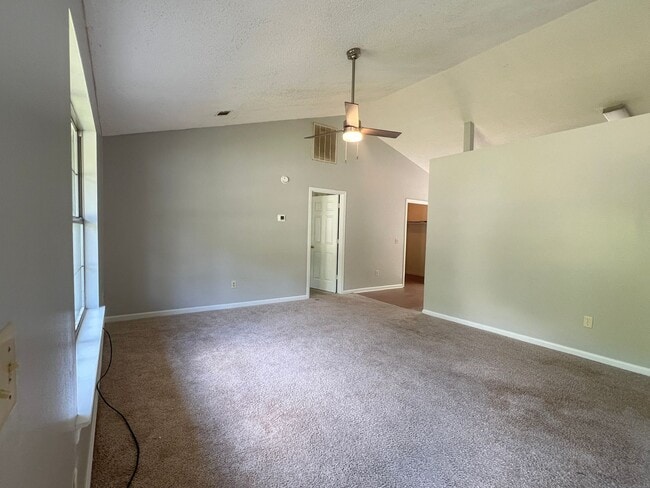 Building Photo - AVAILABLE NOVEMBER [SMALL PETS ONLY]