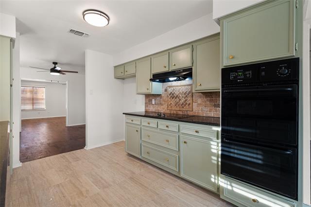 Building Photo - 701 Rocky Canyon Rd