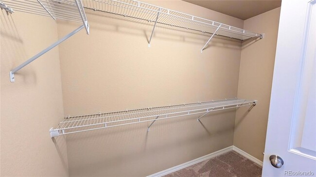 Building Photo - 6767 Sandyford Lane
