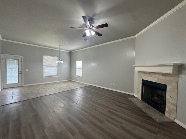 Building Photo - 8017 NW 160th Terrace