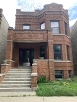 Front Porch, First Floor Apartment to right - 2113 N Springfield Ave