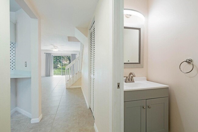 Building Photo - 6384 Boca Cir