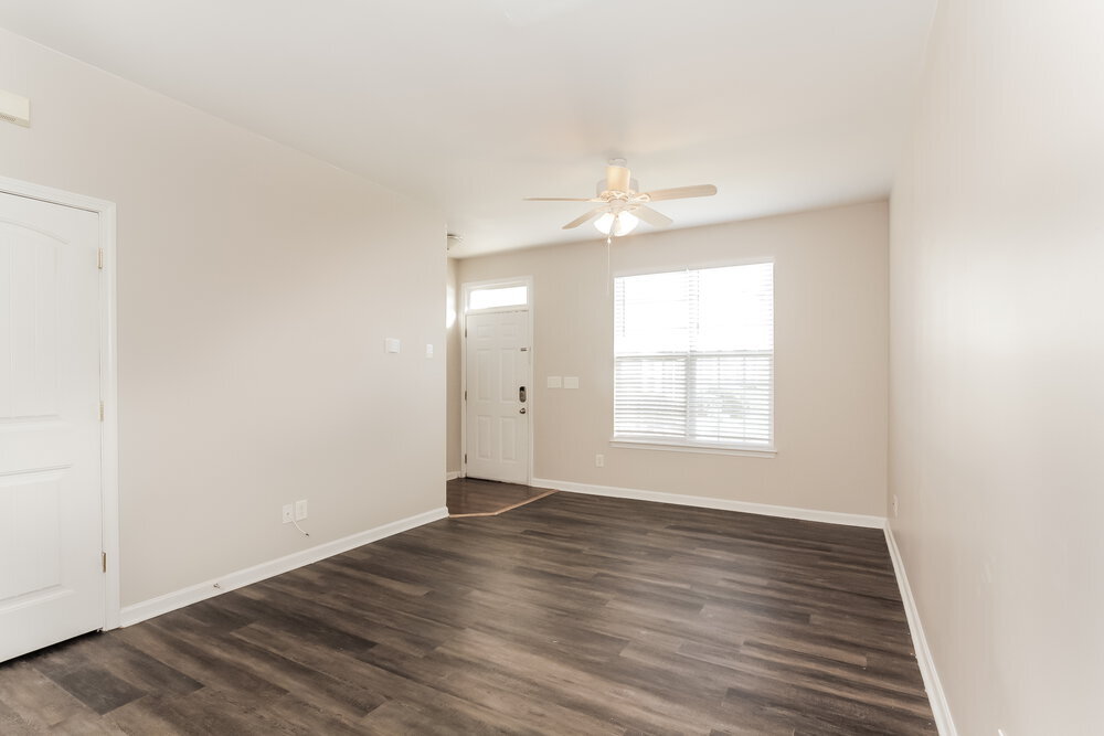 Building Photo - 3019 Nevin Pl Dr