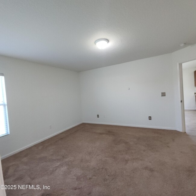 Building Photo - 15307 Bareback Dr