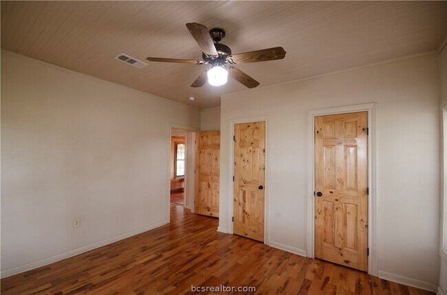 Building Photo - 9852 FM1179