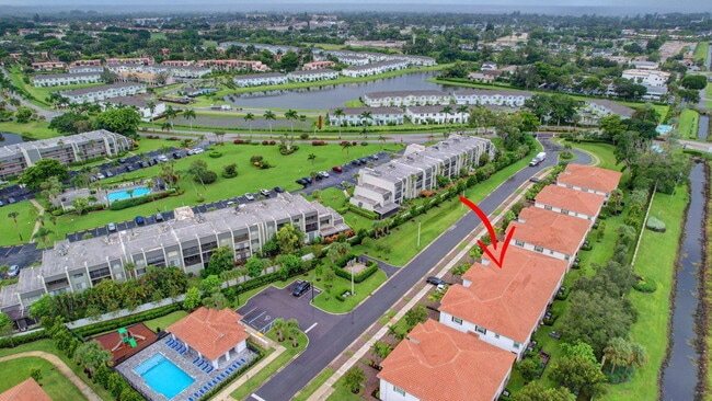 Building Photo - 6851 Broadwater Ln