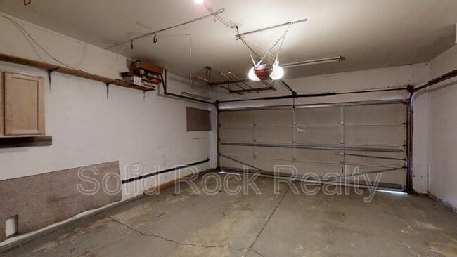 Building Photo - 3483 Mountainside Dr
