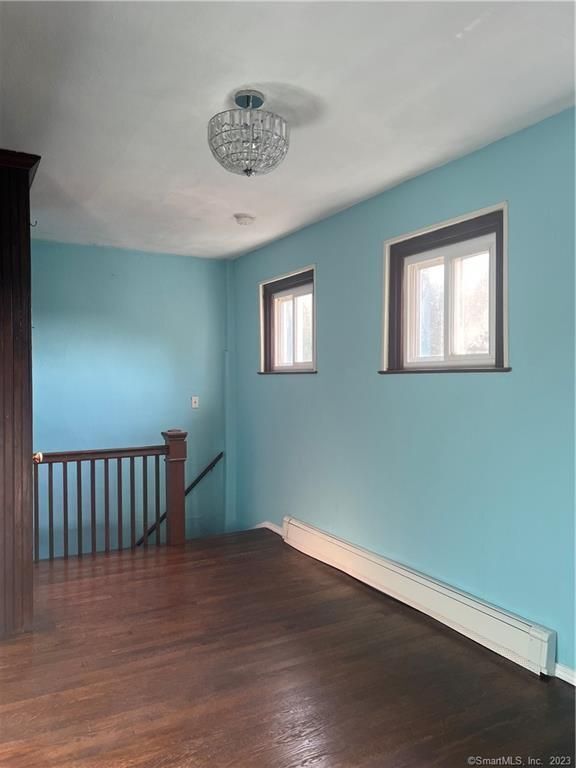 Building Photo - 214 Goffe Ter