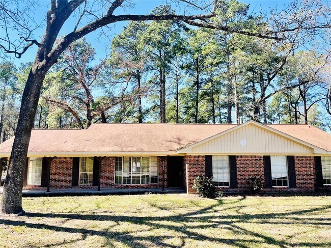 Building Photo - 26690 Lisa Ln