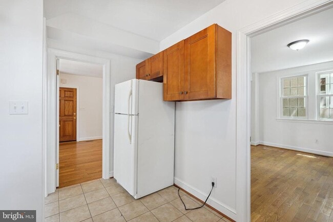 Building Photo - 3910 Yuma St NW