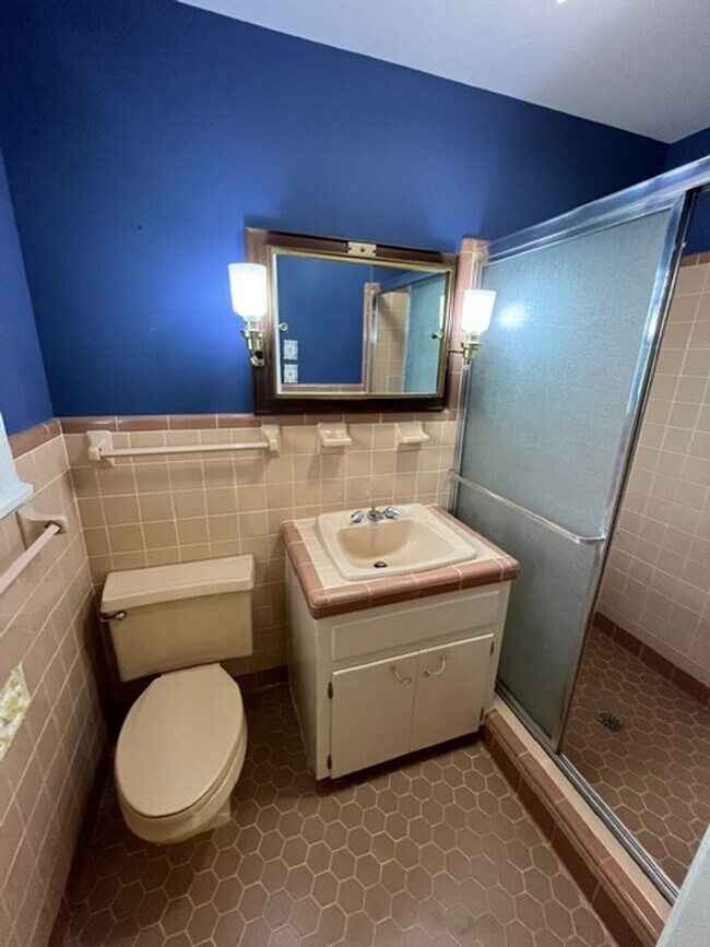 Building Photo - Very Nice 3 Bedroom 2 Bathroom House near the University of Arkansas Little Rock