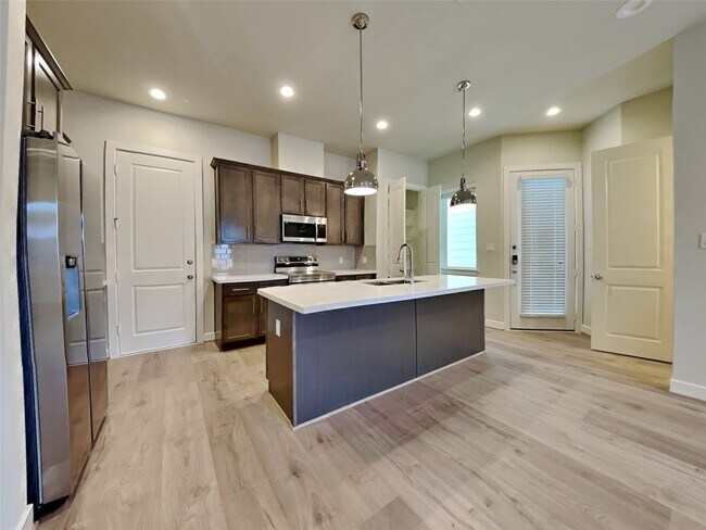 Building Photo - 2604 Turner Quinn Wy